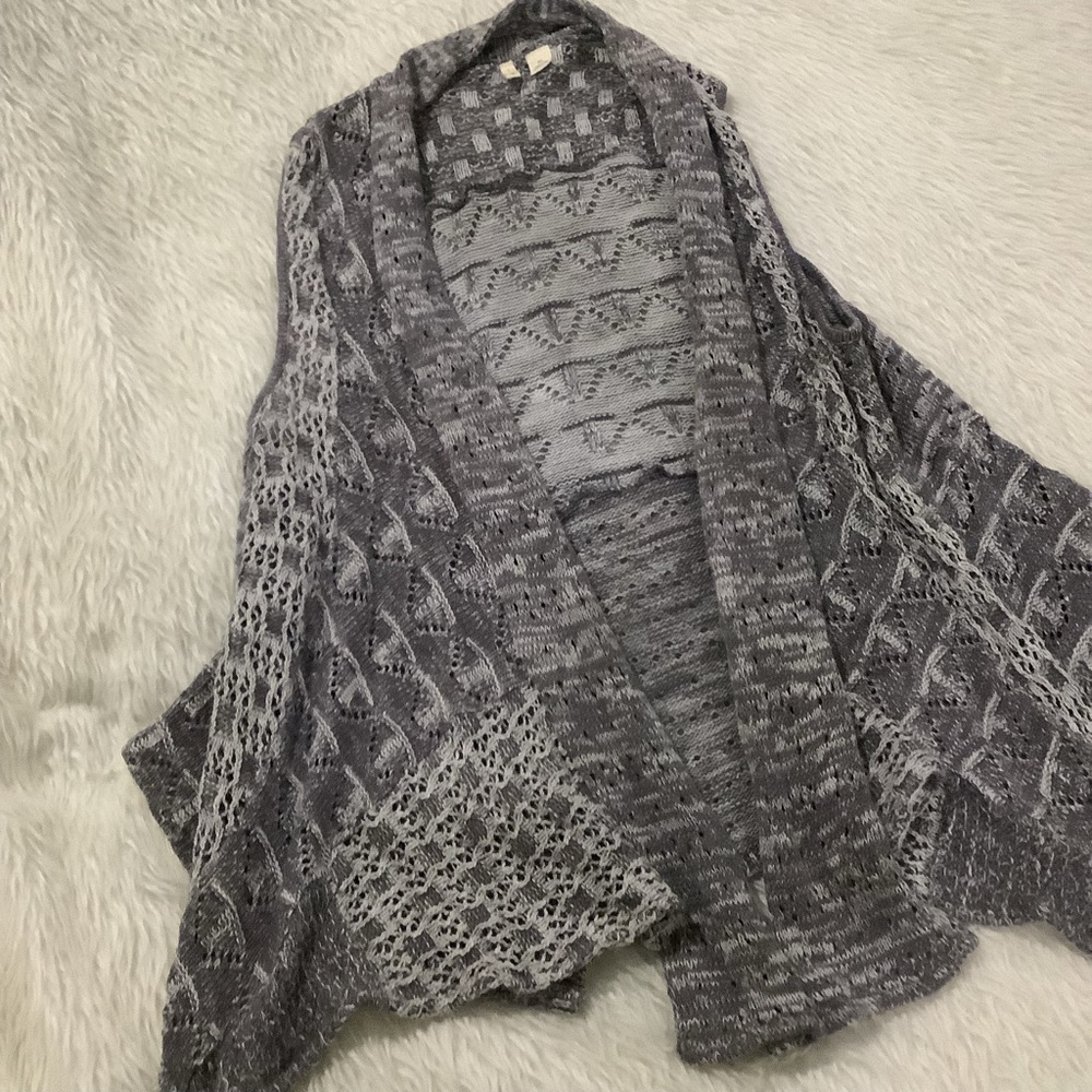 Anthropologie moth women’s open gray knitted long vest sweater size medium
